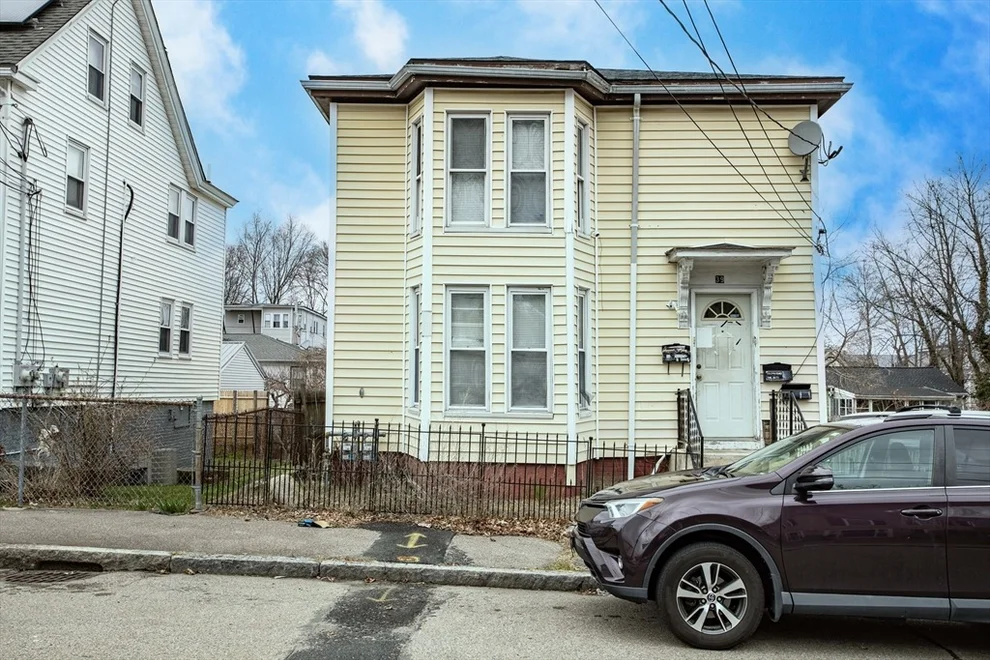 Unit for sale at 39 Huntington St, Brockton, MA 02301