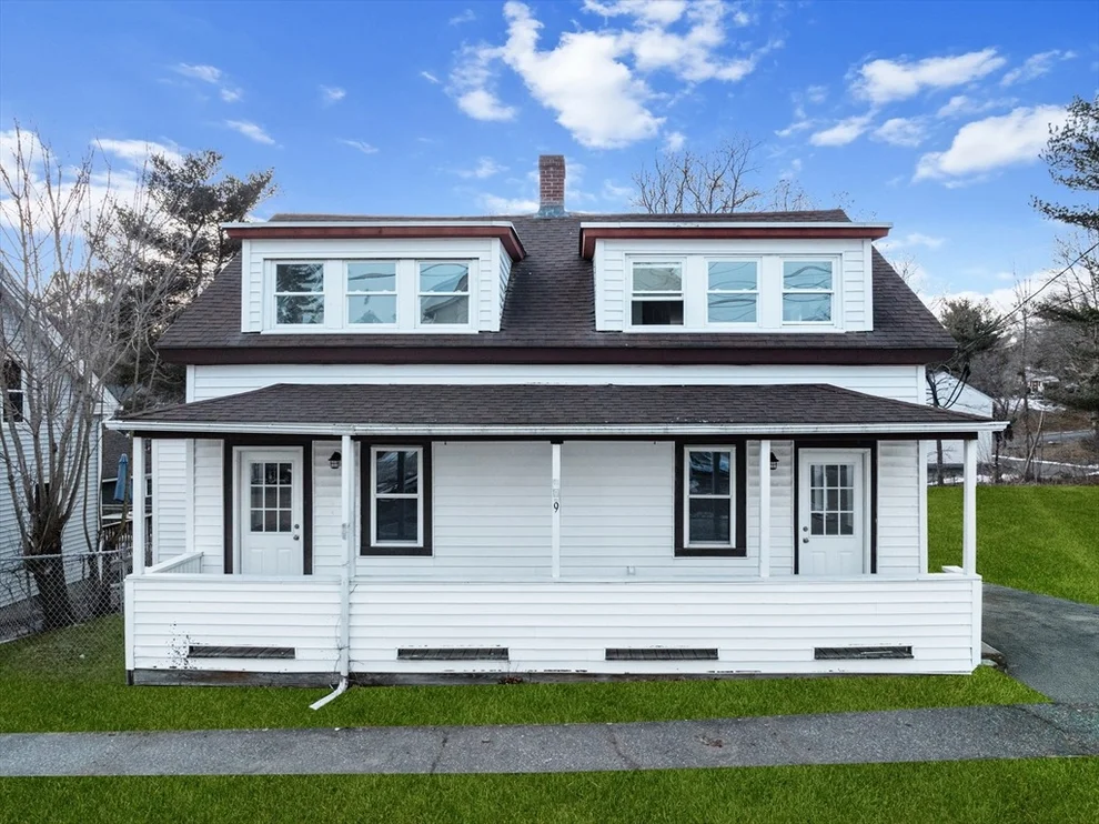 Unit for sale at 9 Green Street, Dudley, MA 01571