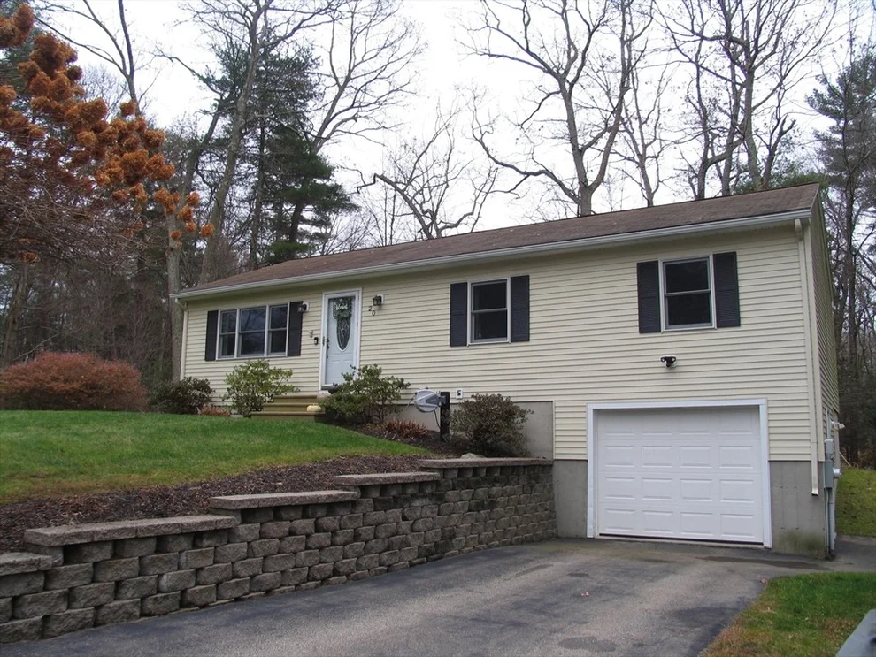 Unit for sale at 20 Drury Ln, Oxford, MA 01540