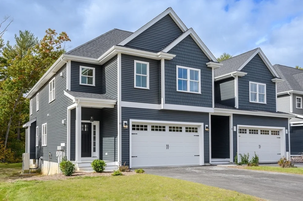 Unit for sale at 33 Thomas Mann Circle, Norfolk, MA 02056