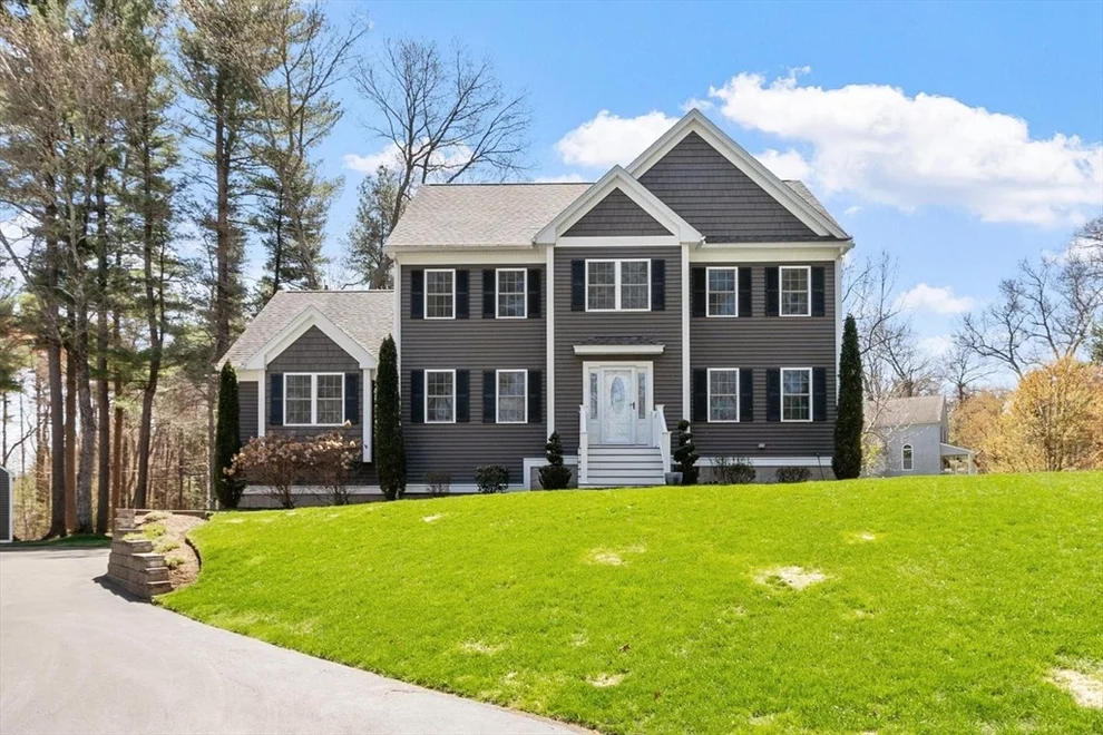 Unit for sale at 16-R Boutwell St, Wilmington, MA 01887