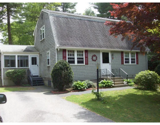 Unit for sale at 5 Cranberry Cir, Carver, MA 02330