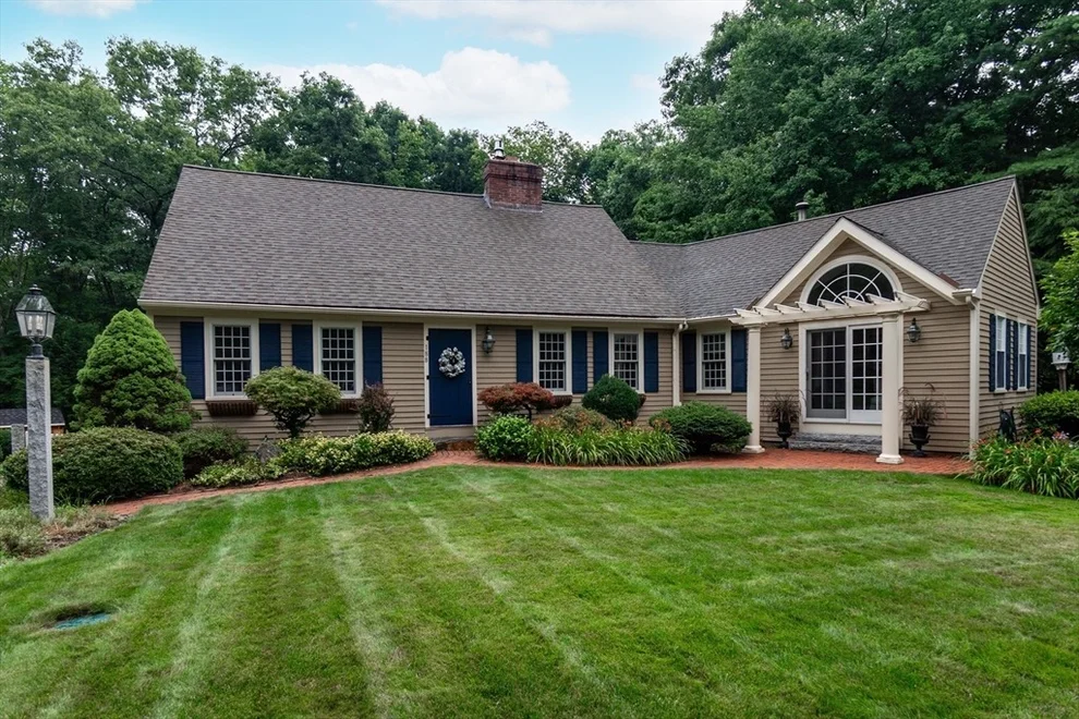 Unit for sale at 188 South St, Berlin, MA 01503