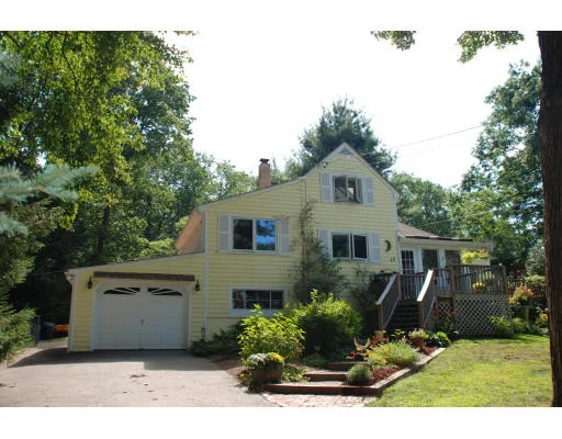 Unit for sale at 44 Kinsley Lane, Mendon, MA 01756
