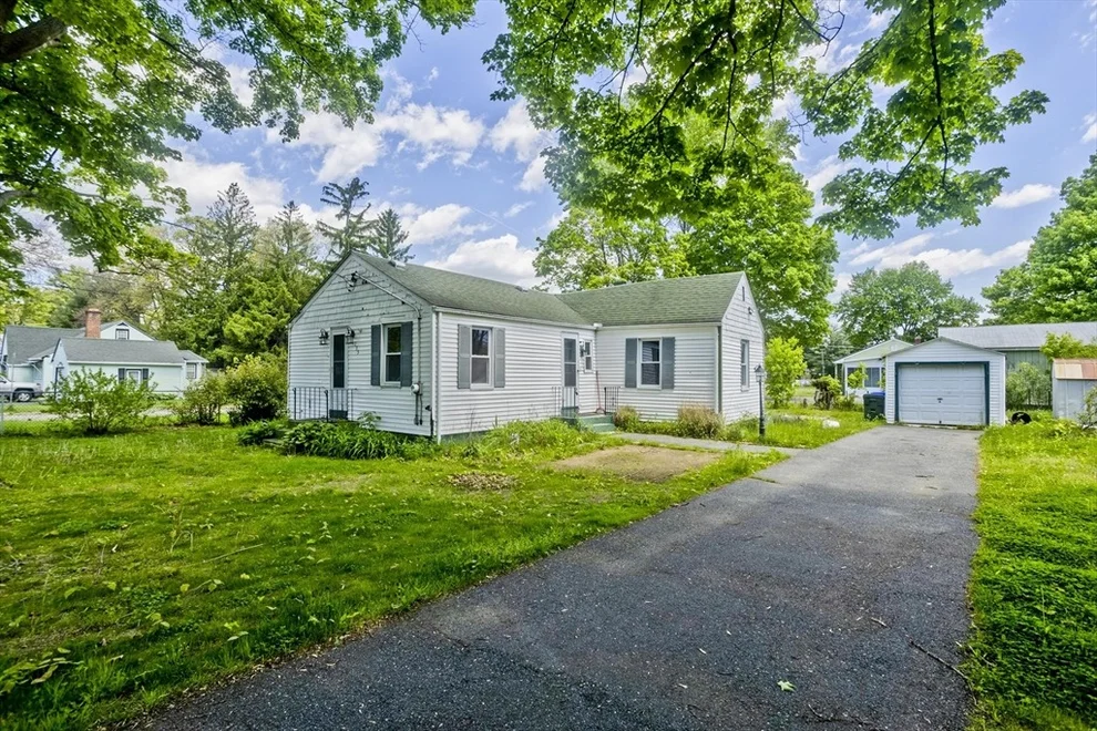 Unit for sale at 135 Lucerne Road, Springfield, MA 01119