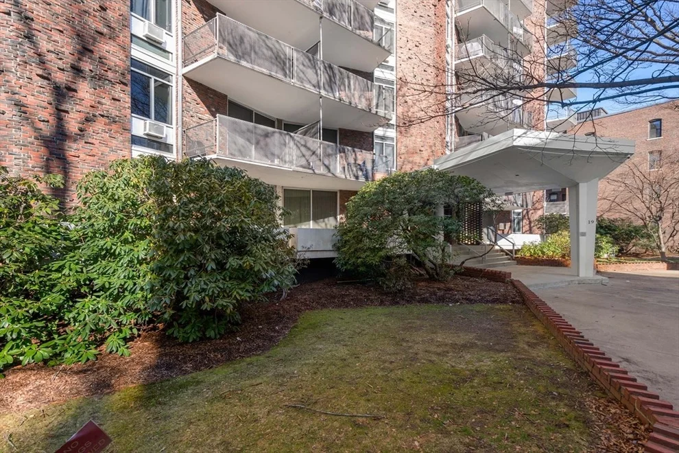 Unit for sale at 19 Winchester St, Brookline, MA 02446