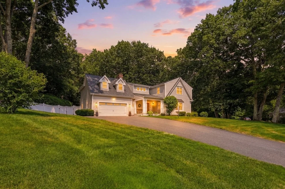 Unit for sale at 51 Mohawk Drive, Longmeadow, MA 01106
