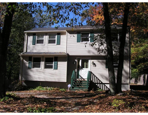 Unit for sale at 496 Pleasant St., Franklin, MA 02038