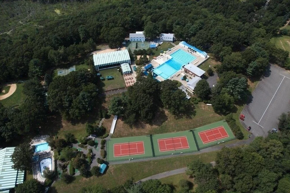 Unit for sale at 20 Bare Hill Rd, Groveland, MA 01834