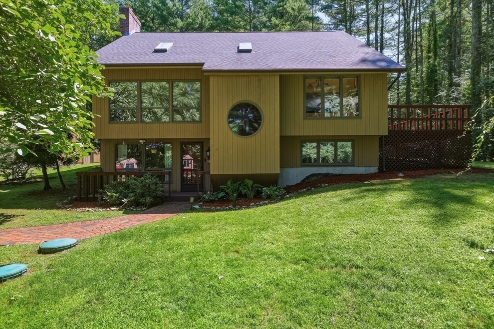 Unit for sale at 15 Ladyslipper Cir, Amherst, MA 01002