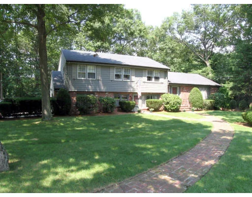 Unit for sale at 35 Chatham Road, Norwood, MA 02062