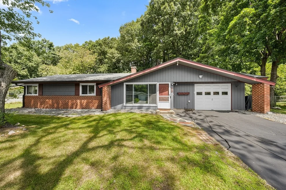 Unit for sale at 59 Eaton Rd, Framingham, MA 01701