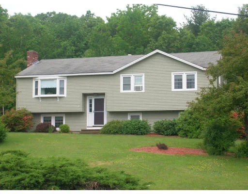 Unit for sale at 10 Farm Pond Rd, Dracut, MA 01826