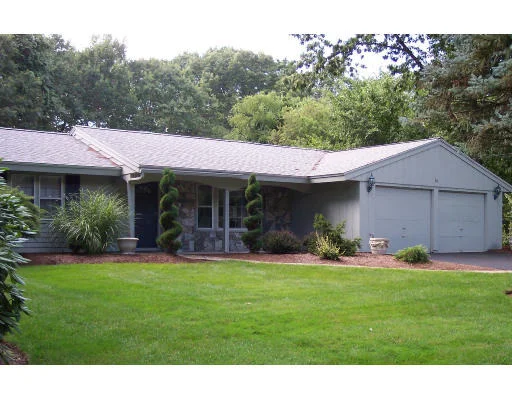 Unit for sale at 28 Juniper Lane, Framingham, MA 01701
