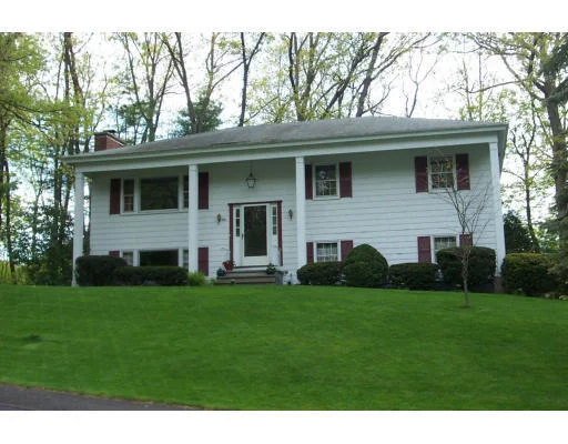 Unit for sale at 95 Crosby Road, Marlborough, MA 01752