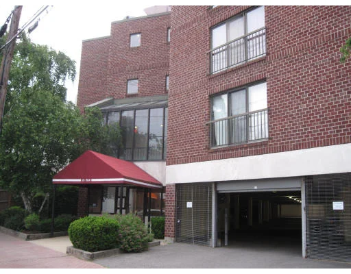 Unit for sale at 23 Elm St, Somerville, MA 02143