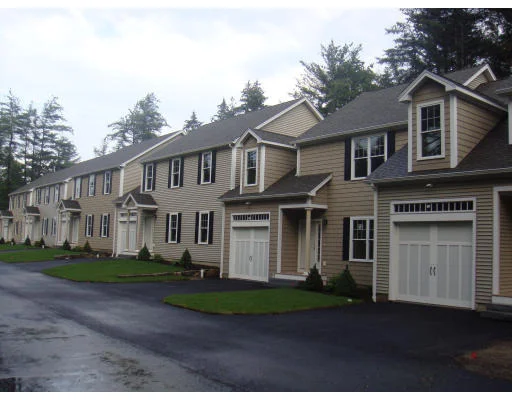 Unit for sale at 181 Chestnut St, Foxboro, MA 02035