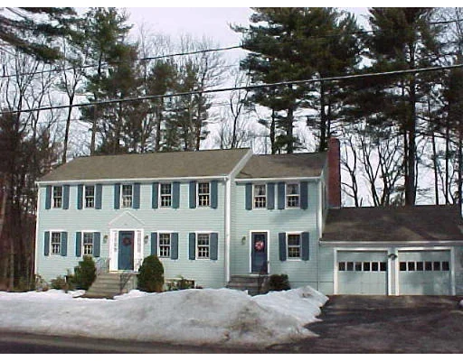 Unit for sale at 15 Coolidge Dr, Acton, MA 01720