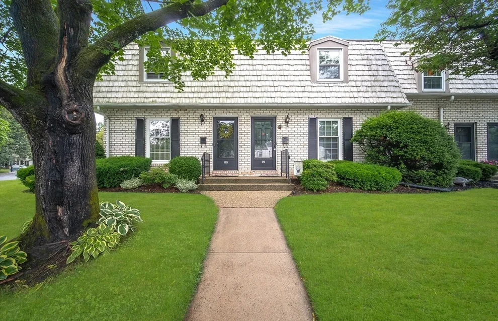 Unit for sale at 79 Plantation Dr, Agawam, MA 01001