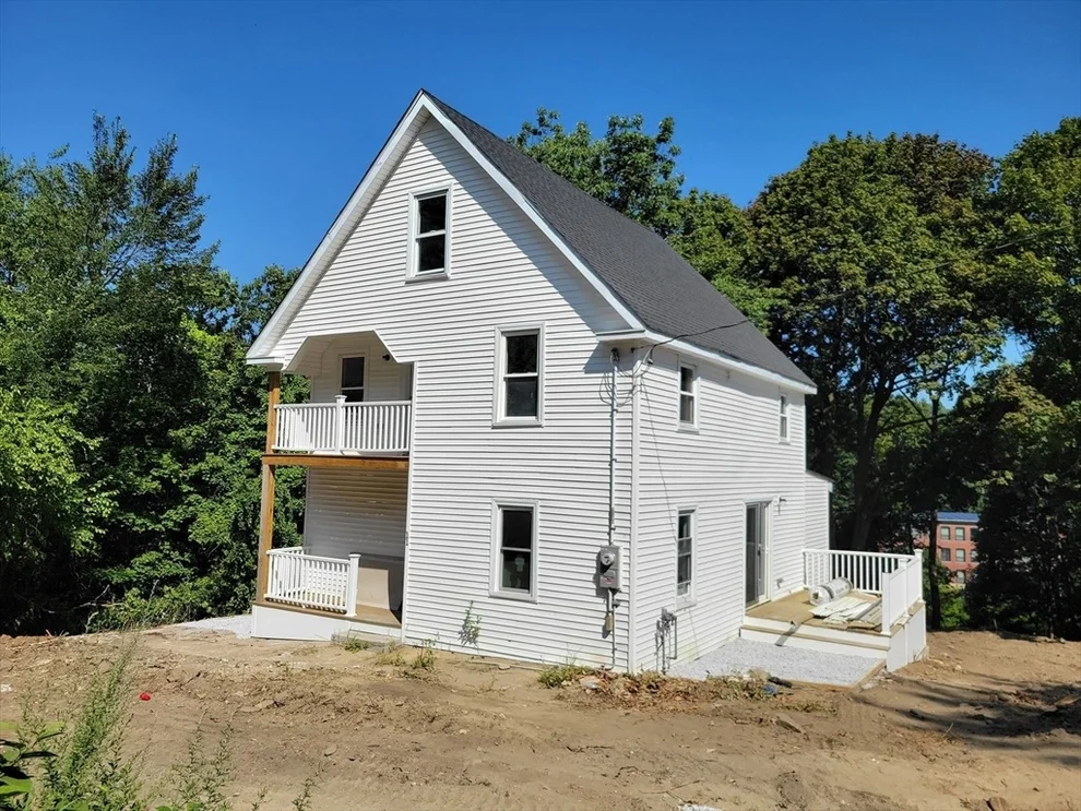 Unit for sale at 11 Beech Street Ln, Fitchburg, MA 01420
