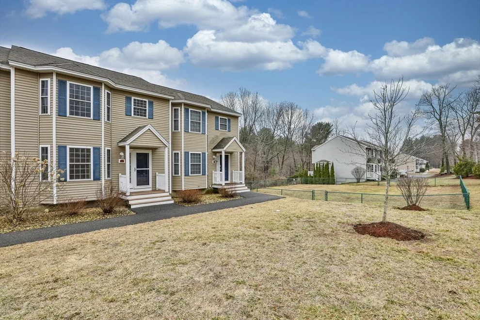 Unit for sale at 59 Windham Rd, Hudson, NH 03051