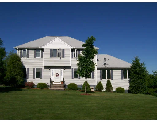 Unit for sale at 70 Betty Ann Lane, Dracut, MA 01826