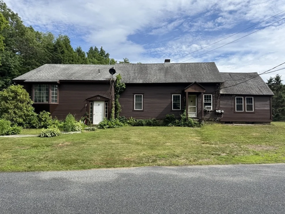 Unit for sale at 114 Parmenter Rd, Bernardston, MA 01337