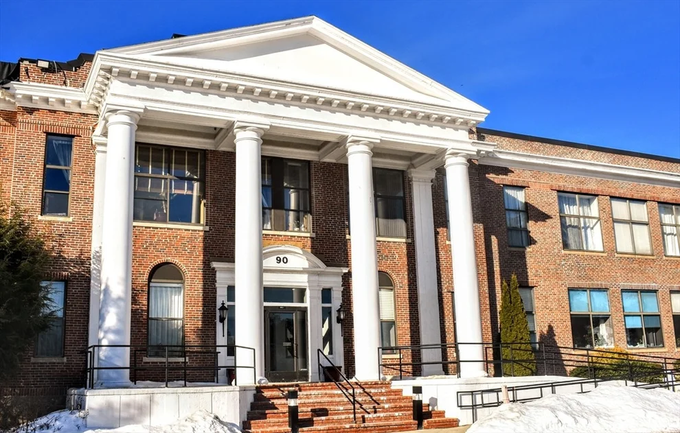 Unit for sale at 90 Sea, Weymouth, MA 02191