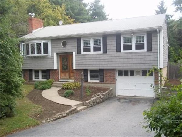 Unit for sale at 231 Totten Pond Rd, Waltham, MA 02451