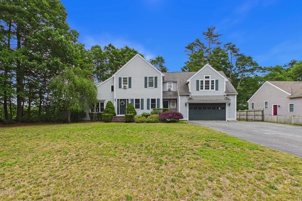 Unit for sale at 119 Hathaway St, Wareham, MA 02571