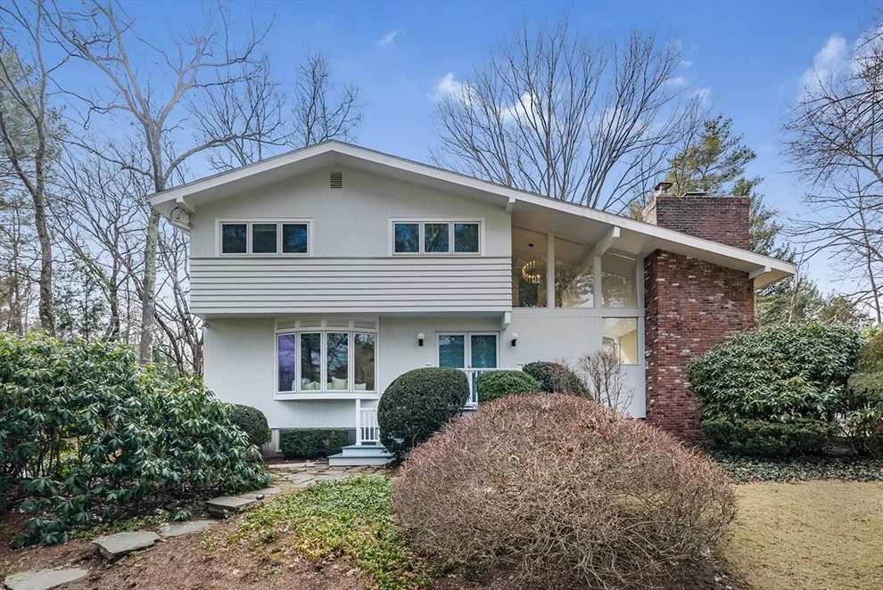 Unit for sale at 85 Crystal Hill Ter, Westwood, MA 02090