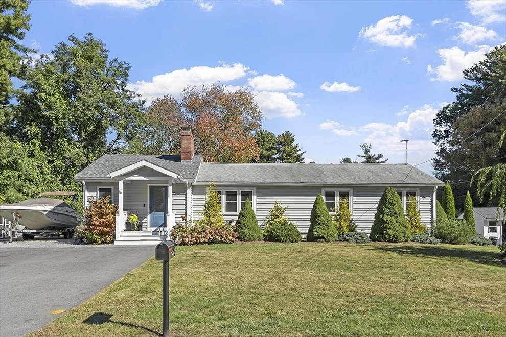 Unit for sale at 16 Jonathan Dr, Ayer, MA 01432