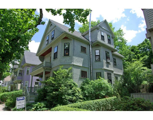 Unit for sale at 452 Huron Ave, Cambridge, MA 02138