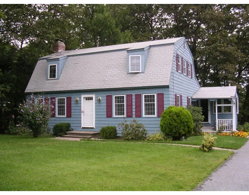 Unit for sale at 10 Footpath Rd, Chelmsford, MA 01824