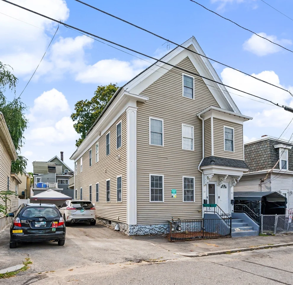 Unit for sale at 55 4th St, Lowell, MA 01850