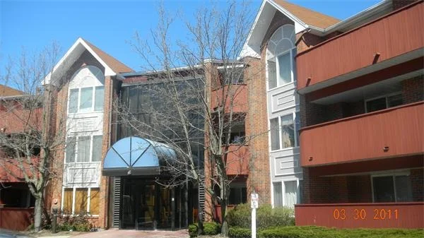 Unit for sale at 100 Rosemary Way, Needham, MA 02494