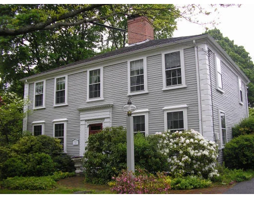 Unit for sale at 648 Main St, Hingham, MA 02043
