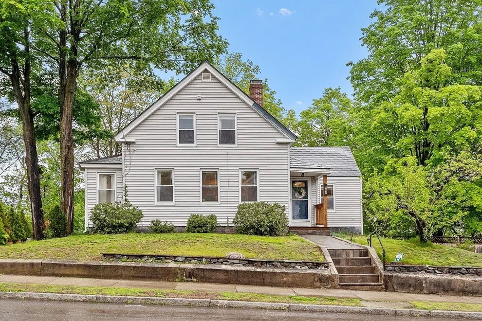 Unit for sale at 39 Cottage St, Leominster, MA 01453