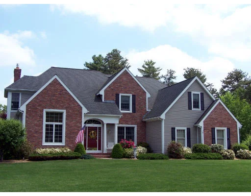 Unit for sale at 176 Munger Hill Rd, Westfield, MA 01085