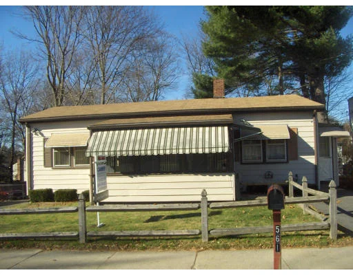 Unit for sale at 561 East St, Walpole, MA 02081