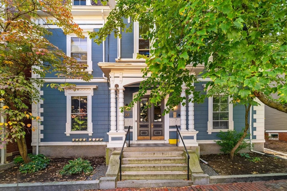 Unit for sale at 22 Bigelow Street, Cambridge, MA 02139