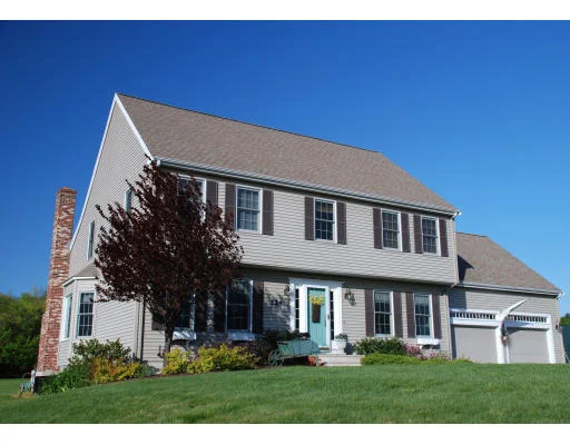 Unit for sale at 124 North Avenue, Mendon, MA 01756