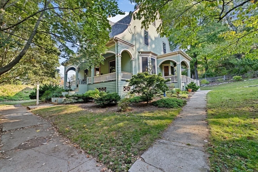 Unit for sale at 2 Raeburn Terrace, Newton, MA 02461