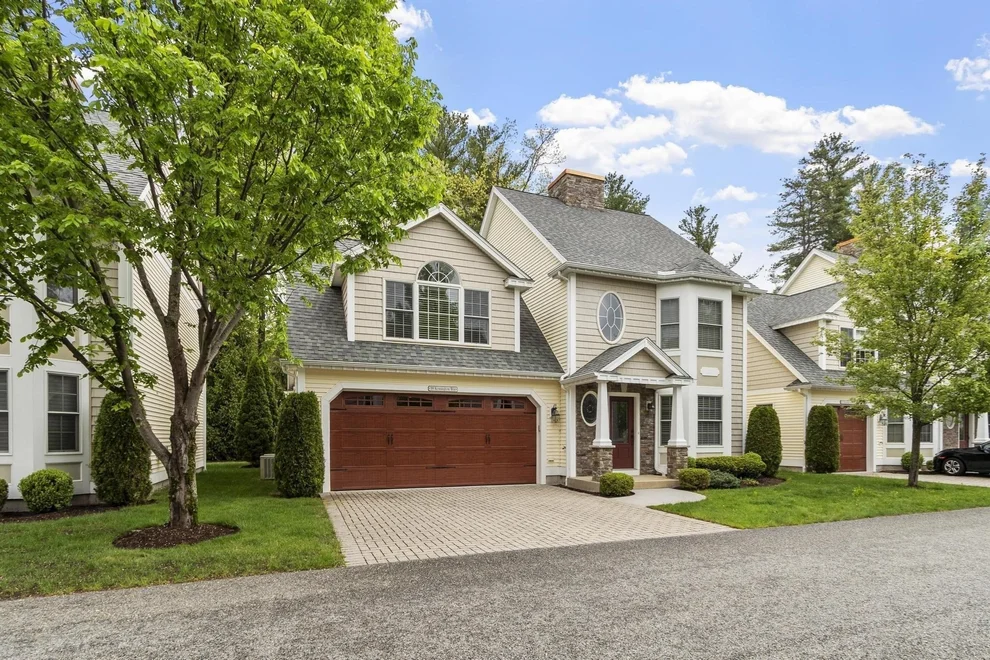 Unit for sale at 39 Kensington Way, Tewksbury, MA 01876