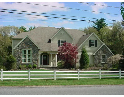 Unit for sale at 203 Pine Street, Medfield, MA 02052