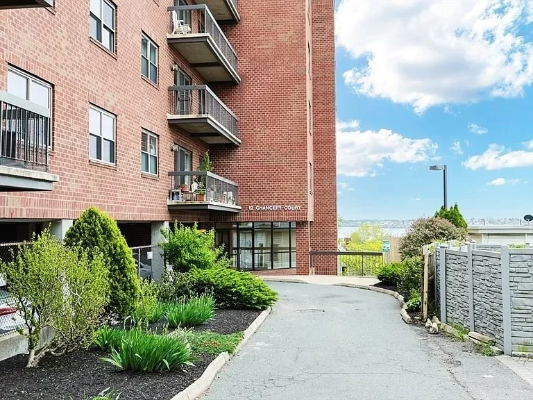 Unit for sale at 12 Chancery Ct, Lynn, MA 01902