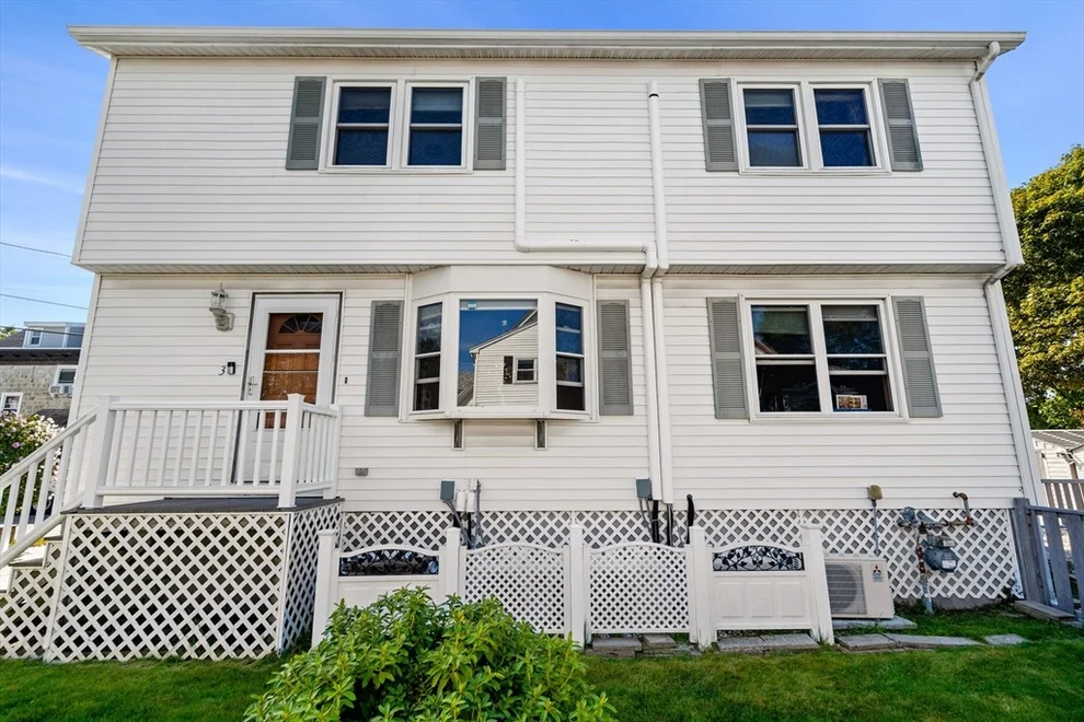 Unit for sale at 3 Stone Court, Gloucester, MA 01930