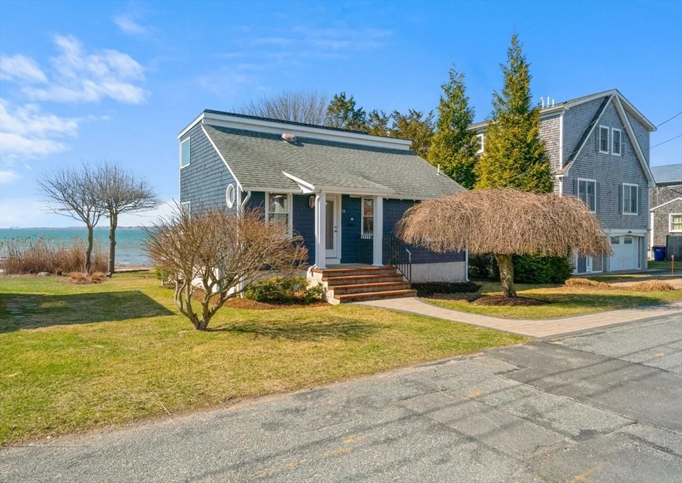 Unit for sale at 15 Bayview Ave, Fairhaven, MA 02719