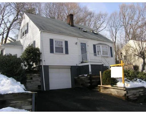 Unit for sale at 13 Hilltop Terrace, Woburn, MA 01801