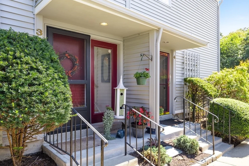 Unit for sale at 3 Cherry Mew, Sandwich, MA 02563